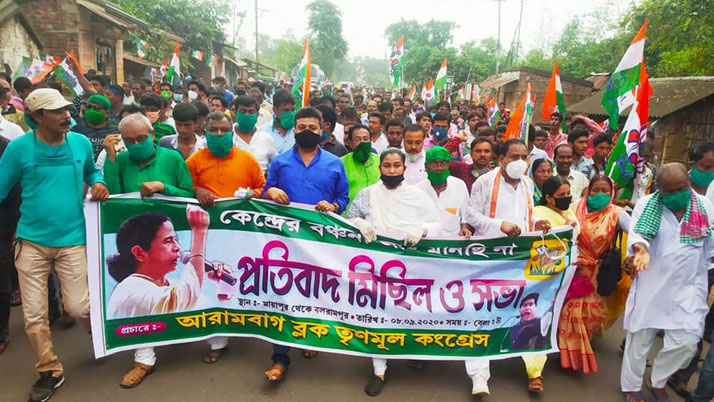 Massive grassroots march in Arambagh counter to Dilip Ghosh on migrant labor issue