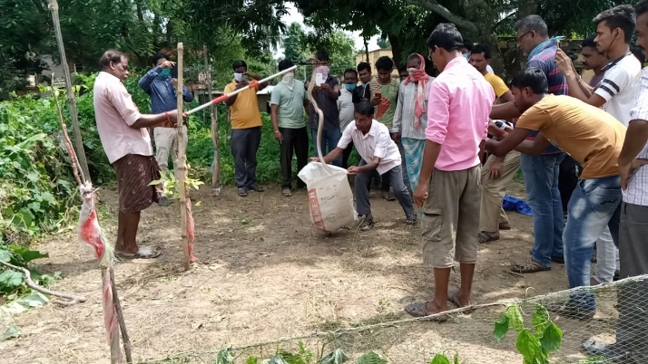 Snake recovered from purbasthali hospital