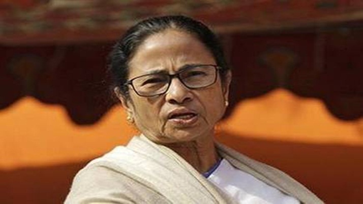 the country is moving towards presidential rule:mamata