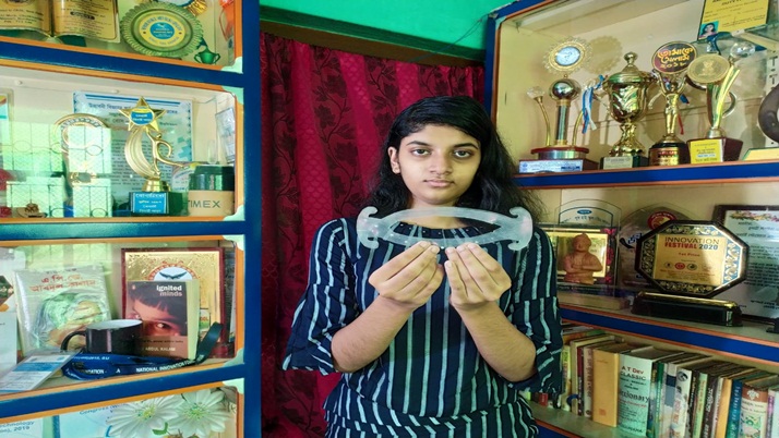 ‘Ear pain due to mask’, Digantika won a national award for inventing a painkiller