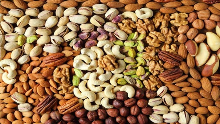 You know what happens to our body when you eat nuts, you will be shocked to know!