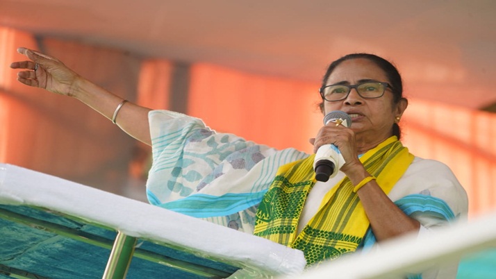 Rajiv has cheated, explosive Mamata