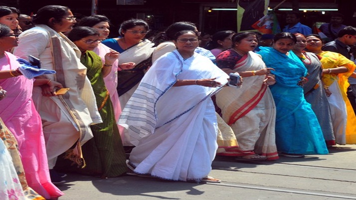 Mamata procession in the streets on Women's Day