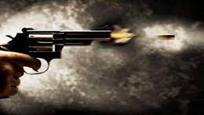 BJP workers openly shot in Titagarh