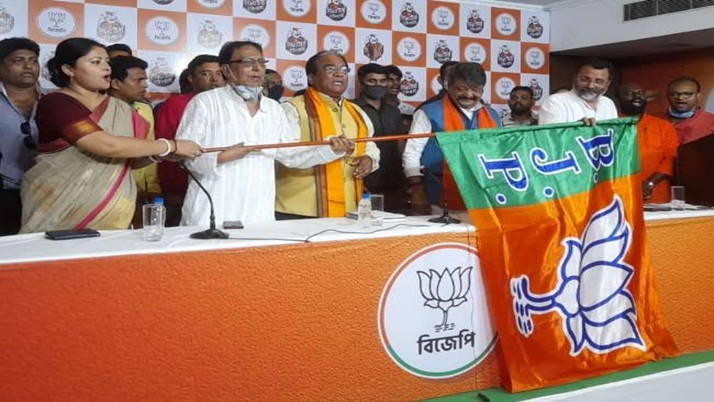 Dinesh Bajaj and Nantu Pal joined the BJP