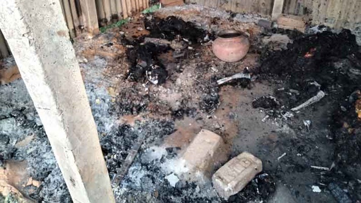 Tragic! Husband and wife burnt to death in their sleep and children are also injured