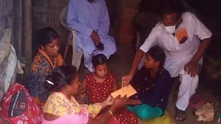 The grassroots leadership of Jamalpur is next to the family of the minor who died in the lightning strike