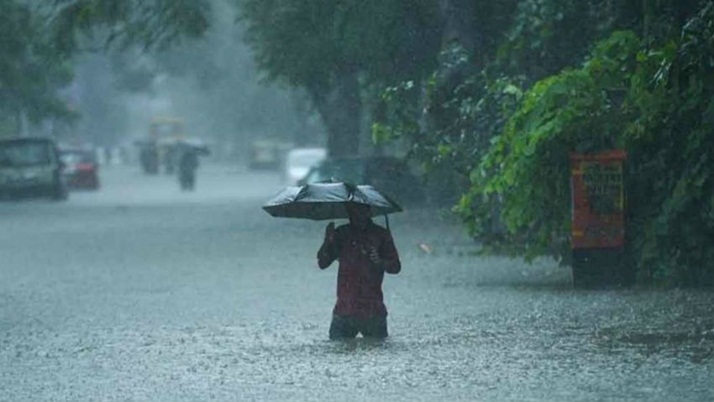 Monsoon: Rainy Bengal, Kolkata submerged in overnight Rain