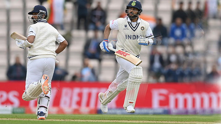 Virat-Ajinka at the crease overcame the initial push, the second day's game ended in bad light