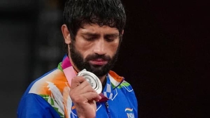 Rovii Kumar made the country proud by winning silver even though he lost gold