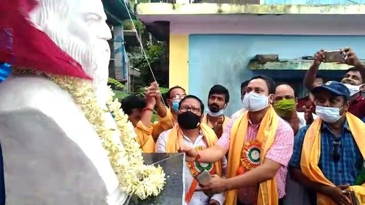 Rabindranath's statue on his death anniversary