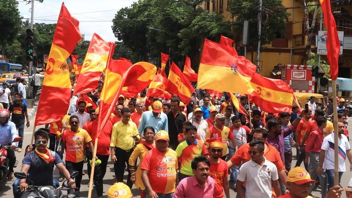 Is it possible for East Bengal to form a good team even if the supporters are emotional?