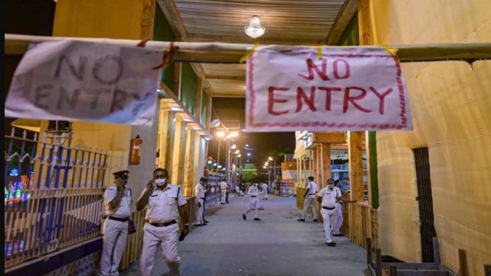 No entry into Durga Puja pandals in west bengal