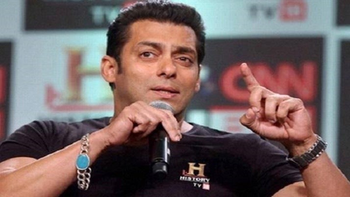 Salman Khan revealed why he wear bracelet