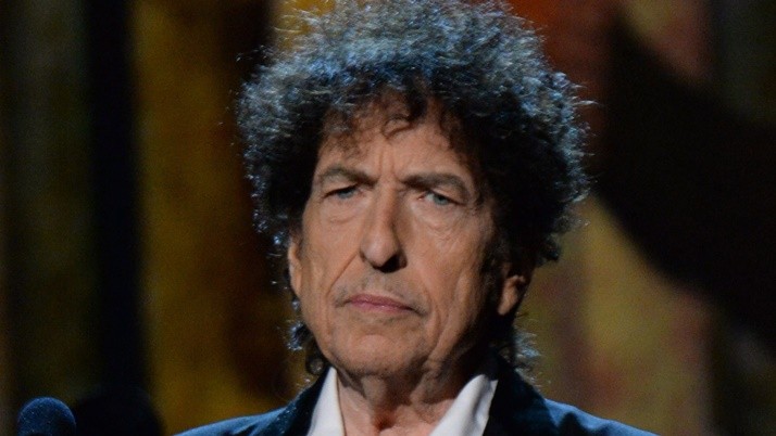 Bob Dylan sells his entire catalog of recorded music to Sony Music