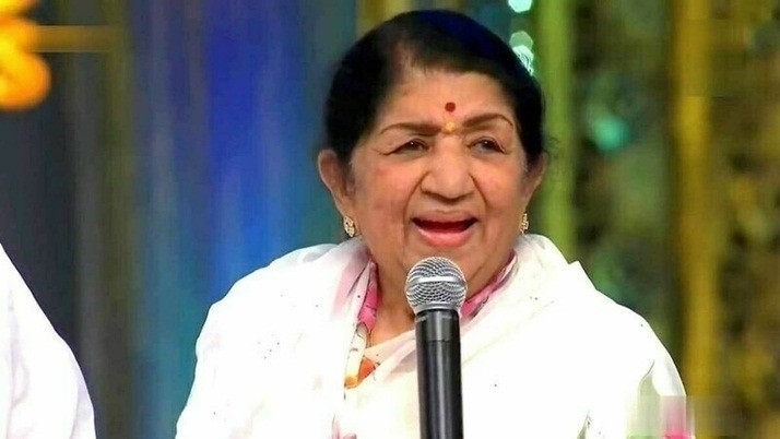 Lata Mangeshkar's deteriorating physical condition