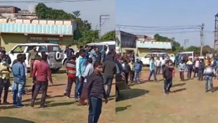 Shots were fired in front of the booth in Asansol