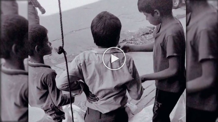 Viral video to make the mind of friendship better, when you watch it, you will remember your childhood