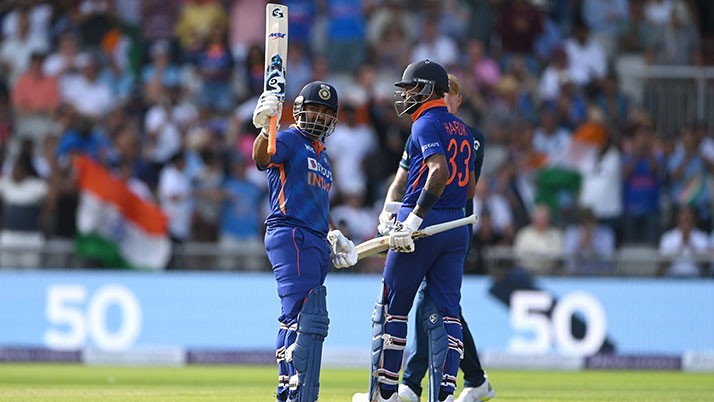 India's won the one-day cricket series under the iexcellent performence of Rishabh and Hardik