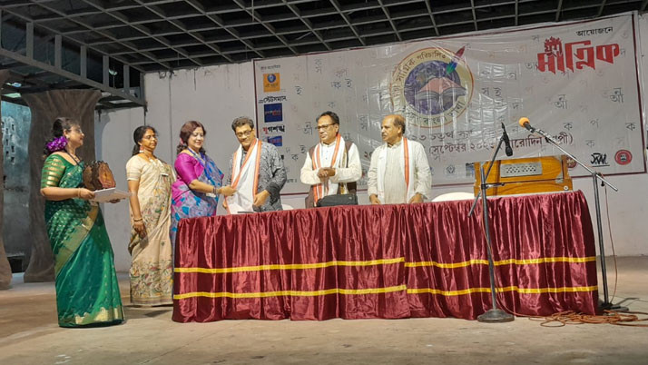 1500 Bengalis from home and abroad participated in the literature and culture festival in Kolkata for 12 days.