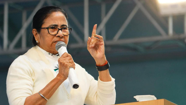 Congress with tyrant CPM, Trinamool will fight alone in Lok Sabha, Mamata announces in Malda
