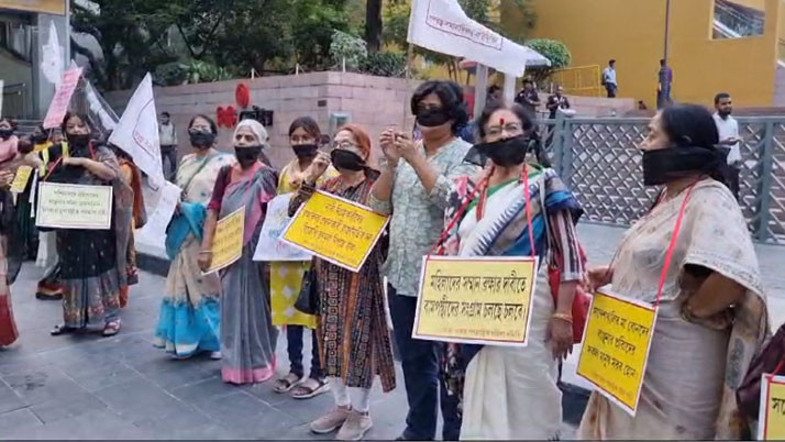 Women's Association's novel protest against torture in Sandeshkhali