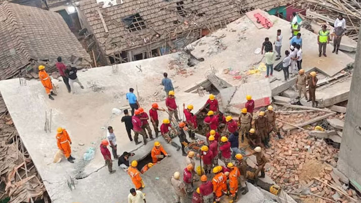 Multi-storey collapsed in slums, major disaster in Kolkata, 6 dead, many injured