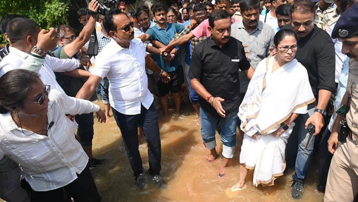 What did Chief Minister Mamata Banerjee say after seeing the flood situation?