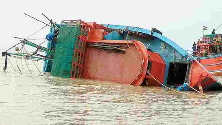 The body of a fisherman in the Bay of Bengal is still missing