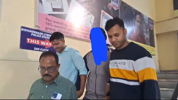 11th class student arrested for fake Facebook account in Bidhannagar detective officer's name, cheating