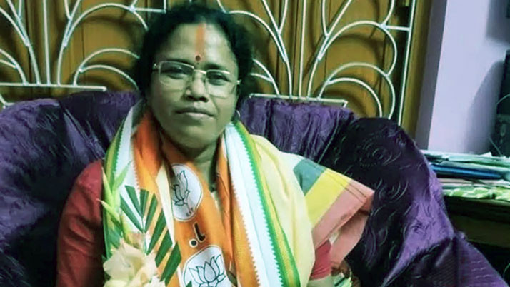 BJP MLA from Haldia gets award after switching parties, this too seems to be a political tradition