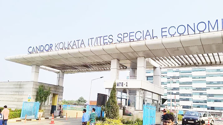 IT worker attempts suicide, jumps from sixth floor
