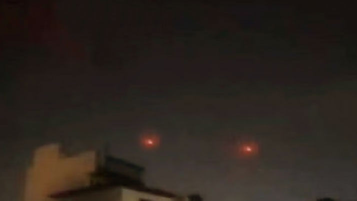 Pakistan violates ceasefire, blasts across Srinagar, blackout in cities