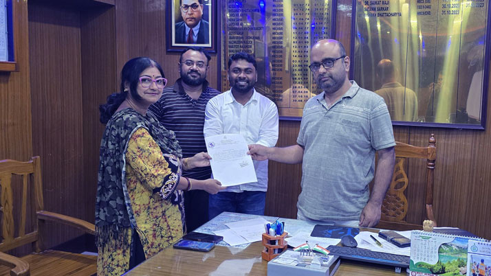 'Arunima's' fights to dispel the darkness from the crisis of school dropout, child marriage and underage motherhood