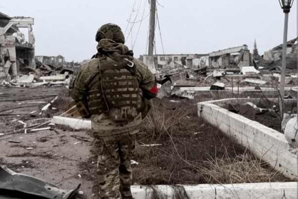 Russia Missile Strike to Ukraine explosion at kyiv