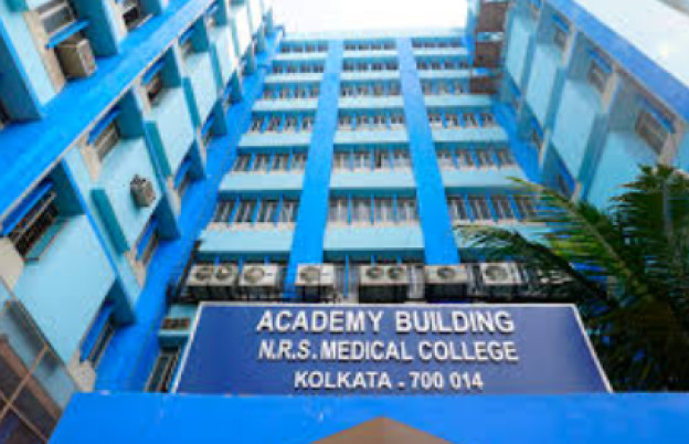 Kolkata medical college professor resign