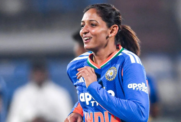 harmanpreet-kaur-india-women-tt20-record-victory-deepti-sharma-333-wickets