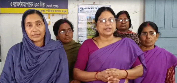 asha-workers-protest-health-bhavan-kolkata
