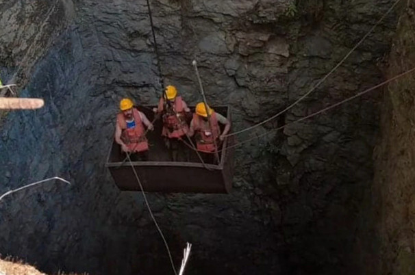 meghalaya-coal-mine-explosion-16-workers-dead-many-missing