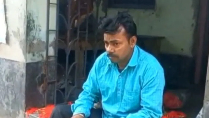 kalna-voter-list-living-man-declared-dead-name-missing-final-list-update