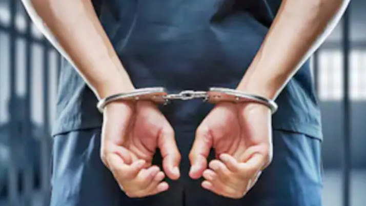 bengal-youth-arrested-from-ahmedabad-for-bomb-threat-mails-in-gujarat-schools-and-courts