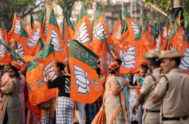 bjp-worker-shot-at-in-gangasagar-before-election-political-tension-rises