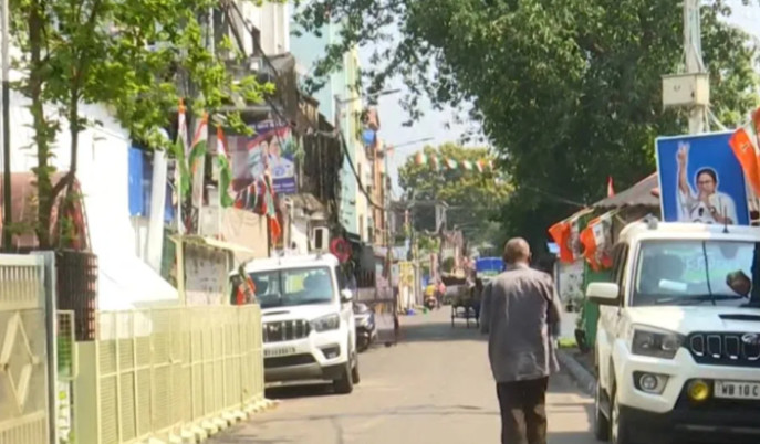 brigade-crowd-for-shubhendu-oath-ceremony-empty-harish-chatterjee-street-mamata-house-bjp-rally
