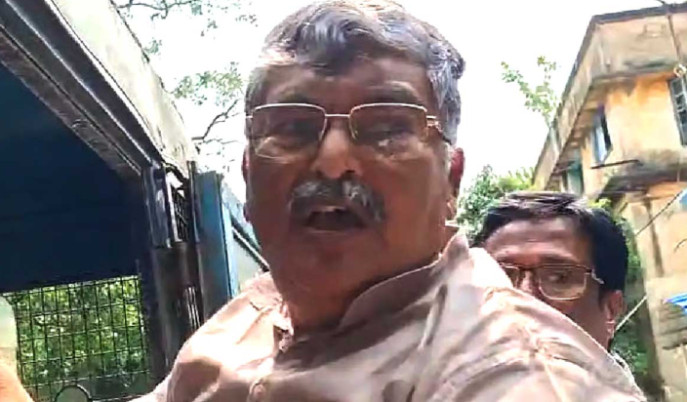asit-majumdar-among-ten-tmc-leaders-arrested-after-protest-over-abhishek-banerjee-incident-in-sonarpur
