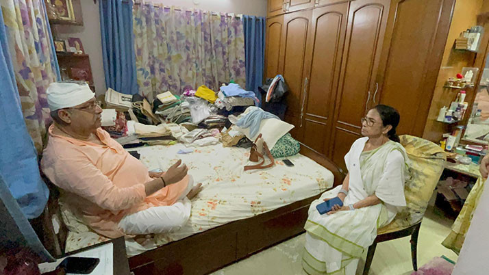 Former Chief Minister Speaks Out on Post-Election Unrest; Targets BJP Over Attacks on Abhishek and Kalyan.