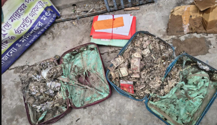 surendranath-college-union-room-cash-recovered-from-almirah-kolkata-police-investigation