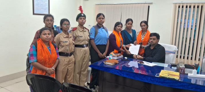 Harassment allegations against the Principal of Bardhaman Udaychand Women's College; students approach the District Magistrate