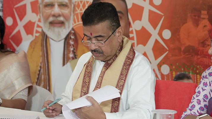 Delhi campaign to strengthen the treasury of the state! Chief Minister Subvendu Adhikari has ordered a meeting with the Union Ministers in Badal session