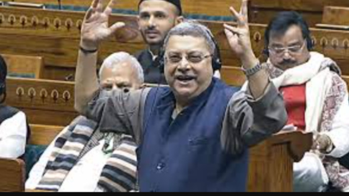 kalyan-banerjee-suspended-from-lok-sabha-monsoon-session