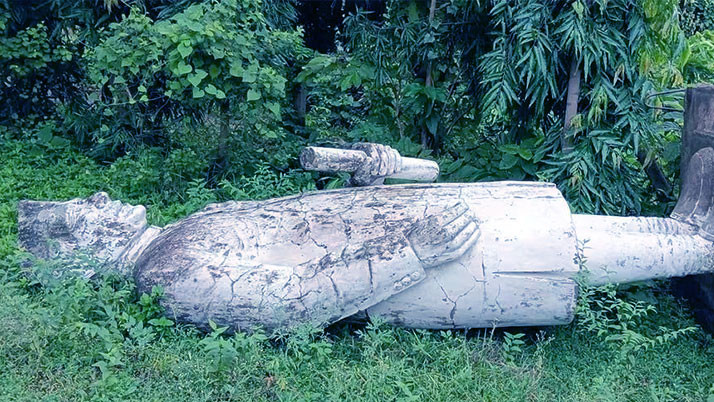 Nehru statue found in Durgapur forest! Congress sets 24-hour deadline; BJP counters, blaming 'sneaky Trinamool members'.